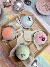Load image into Gallery viewer, Kid's Rainbow Bath Bomb Parties - 10 guests - Please contact to see if your required date & time is available. 🥳🎂🎉