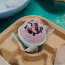 Load image into Gallery viewer, Kid's Rainbow Bath Bomb Parties - 10 guests - Please contact to see if your required date & time is available. 🥳🎂🎉