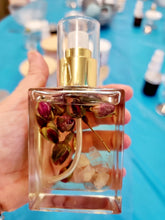 Load image into Gallery viewer, Teen DIY Natural Skincare Parties ~ 10 guests.             Please contact me before booking to see if your preferred date &amp; time is available.
