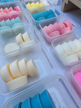 Load image into Gallery viewer, Soy Wax Melts
