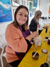 Load image into Gallery viewer, Beginner&#39;s Soy Candles &amp; Reed Diffuser Workshop Sunday 1st June - 1 pm - KARIONG
